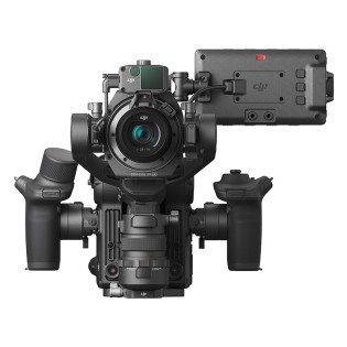 Camera cinematica cu stabilizare pe 4 axe DJI Ronin 4D, 6K@48fps / 8K@60fps, Autonomie 150 min Camera cinematica cu stabilizare pe 4 axe DJI Ronin 4D, 6K@48fps / 8K@60fps, Autonomie 150 min